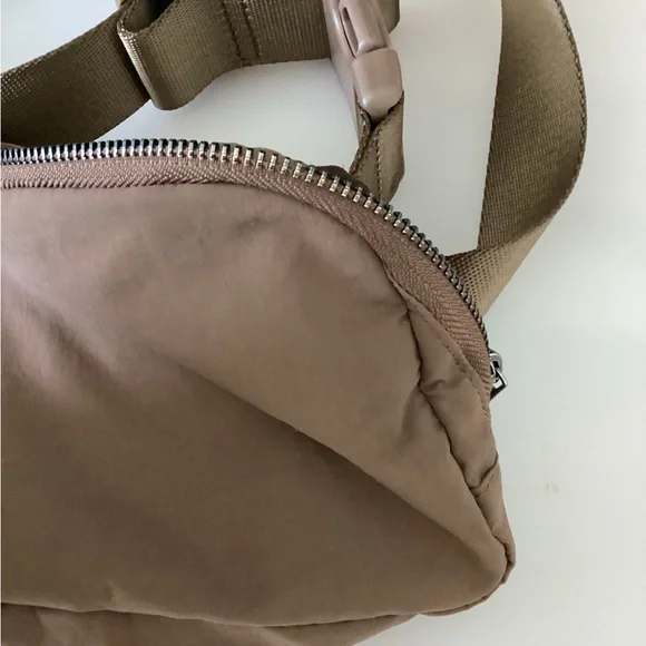 Unisex Light Brown Belt/Cross body Minimalist Sling Bag - Picture 3 of 10